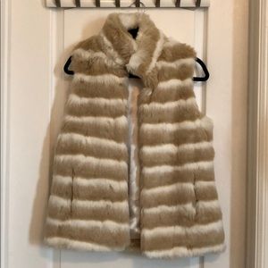 Gianna Bini Faux Fur Vest